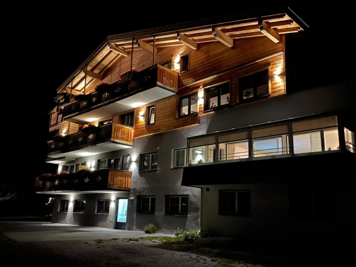 Haus Alt St. Anton Apartment Sankt Anton am Arlberg Exterior photo